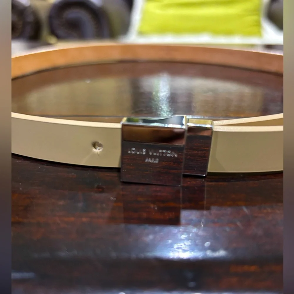 Authentic Louis Vuitton Cure Saint-Ture Leather Belt with Silver Buckle - Picture 4 of 8